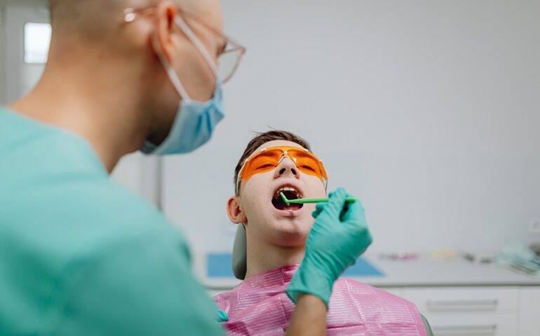 corona-dentis-zobozdravstvena-ambulanta-zobozdravnik-maribor-nasveti-05-900x600