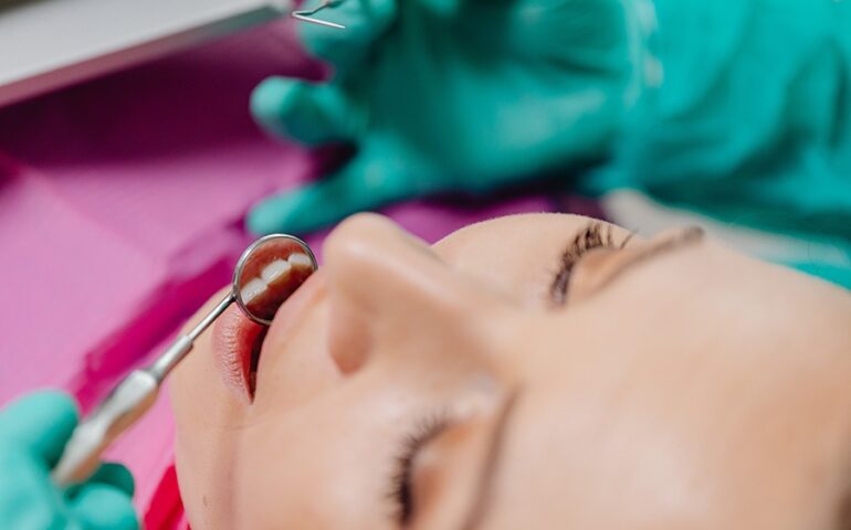 corona-dentis-zobozdravstvena-ambulanta-zobozdravnik-maribor-nasveti-07-900x600